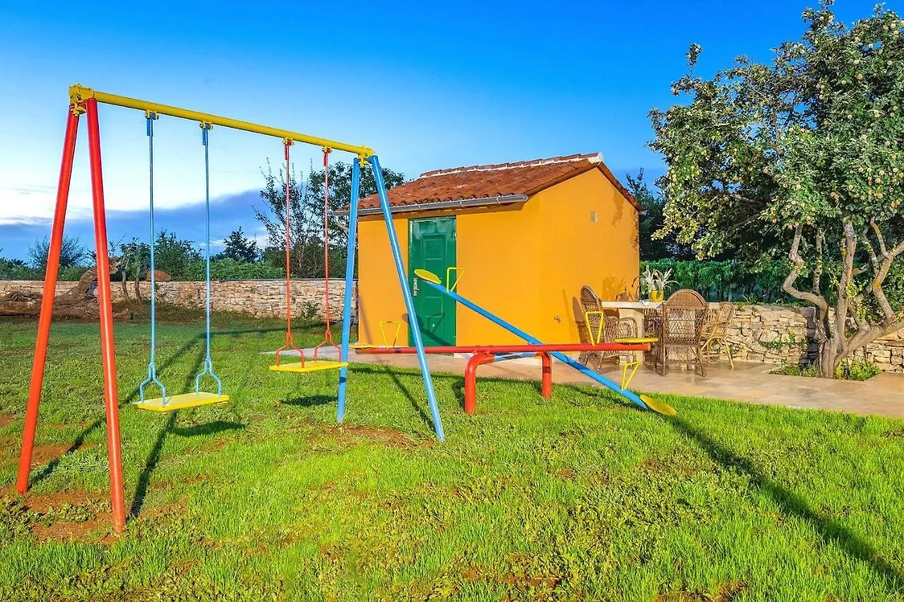 度假居 Holiday House Meri Svetvinčenat