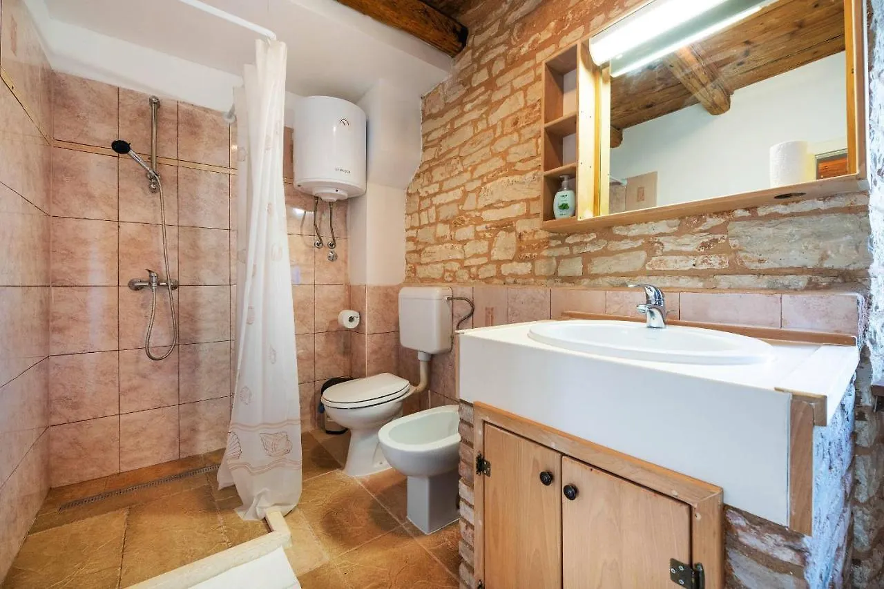 度假居 Holiday House Meri Svetvinčenat
